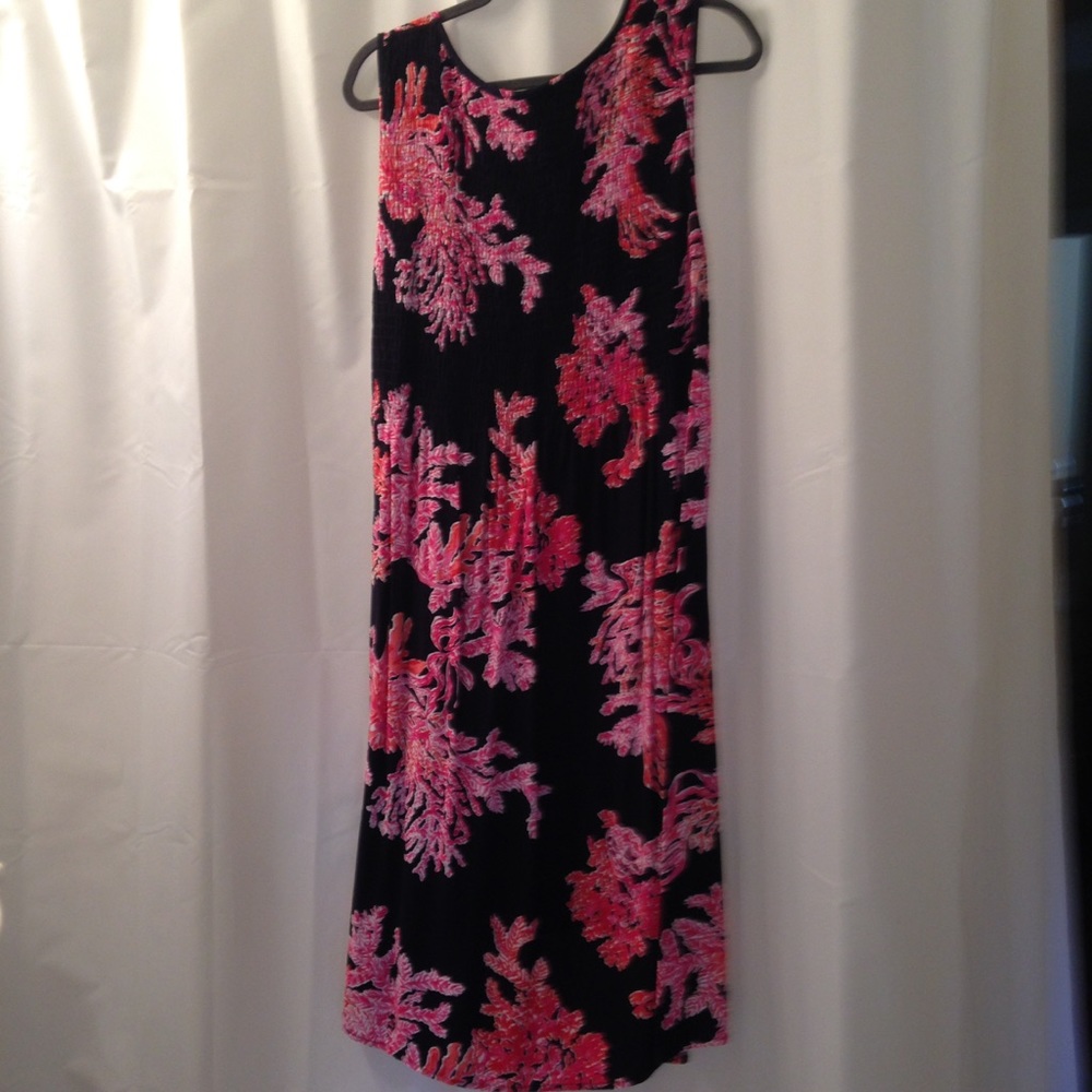 Adorable & Comfortable Hi lo dress XL